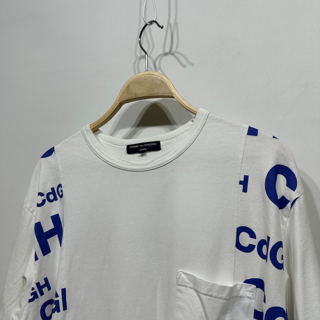 꼼데가르송 CdGH 프린트 반팔 티셔츠 판매합니다 상품이미지2