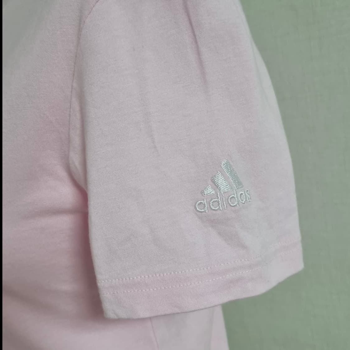 아디다스 연핑크 화이트 레터링 티셔츠 핑크  상품이미지3