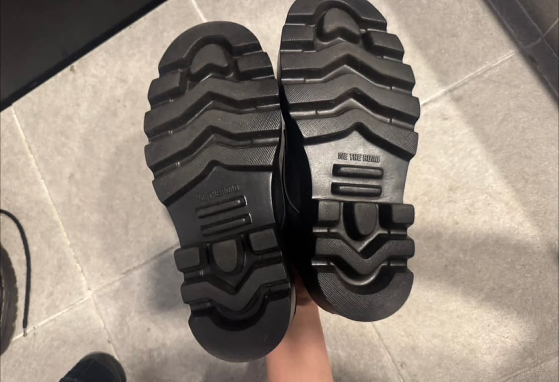 블랙 플랫폼 슈즈 230 상품이미지5