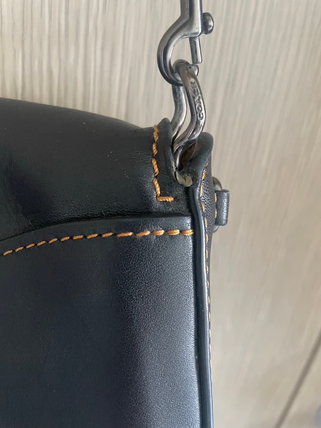 COACH dinky leather 크로스백  상품이미지10