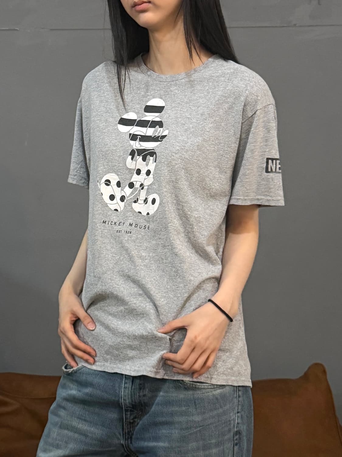 00’s 빈티지 그레이 미키마우스 프린팅 반팔티 상품이미지5