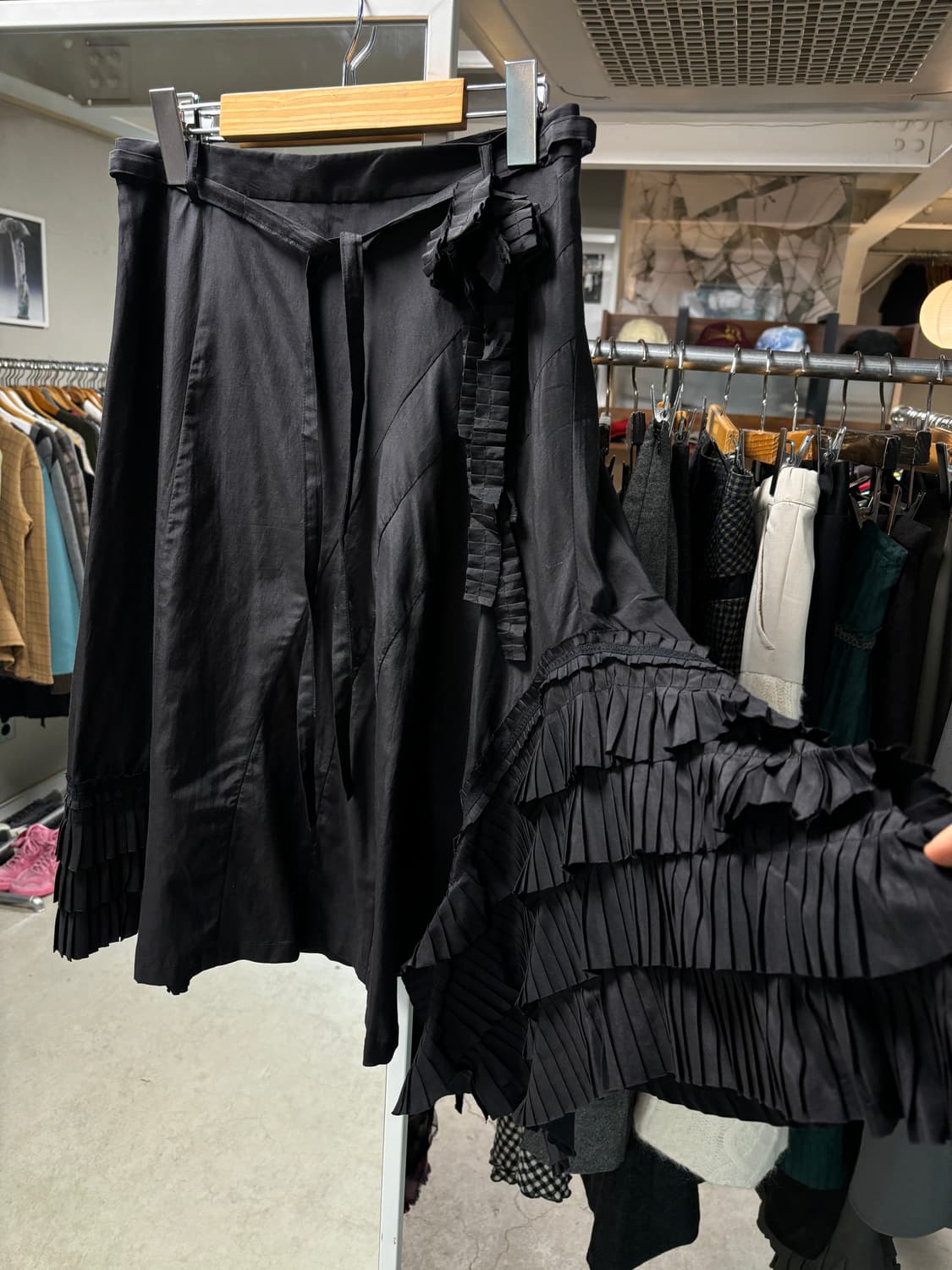 아츠로 타야마 비대칭 프릴 스커트 상품이미지3