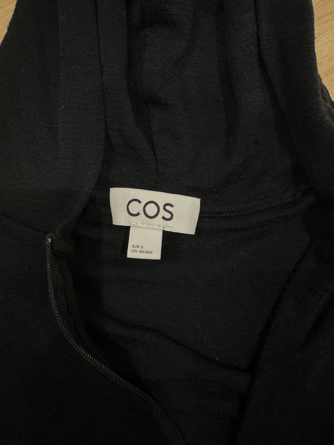 COS 울 100 슬림 후드 티 XS 상품이미지5