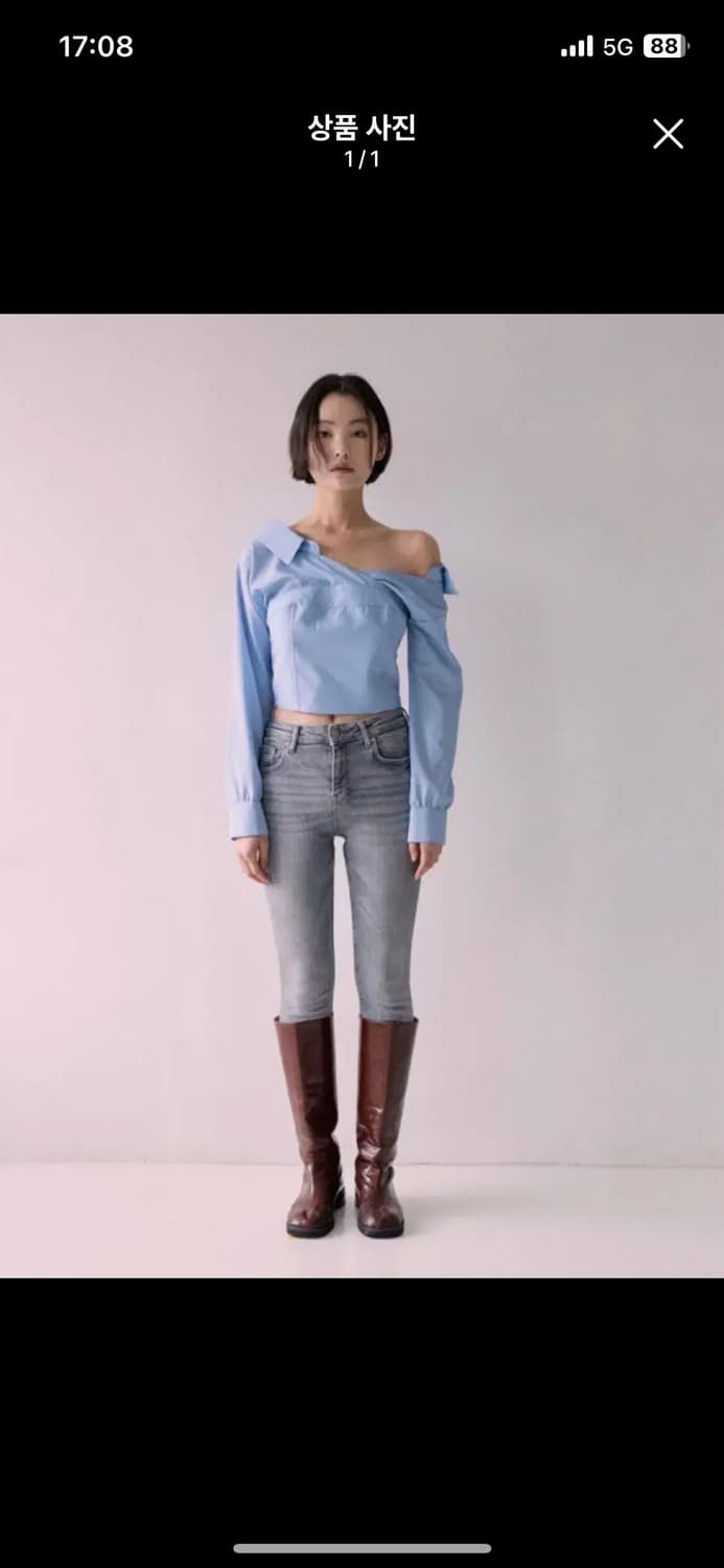 낫유어로즈 이네스 원숄더 셔츠 블라우스 블루 상품이미지1