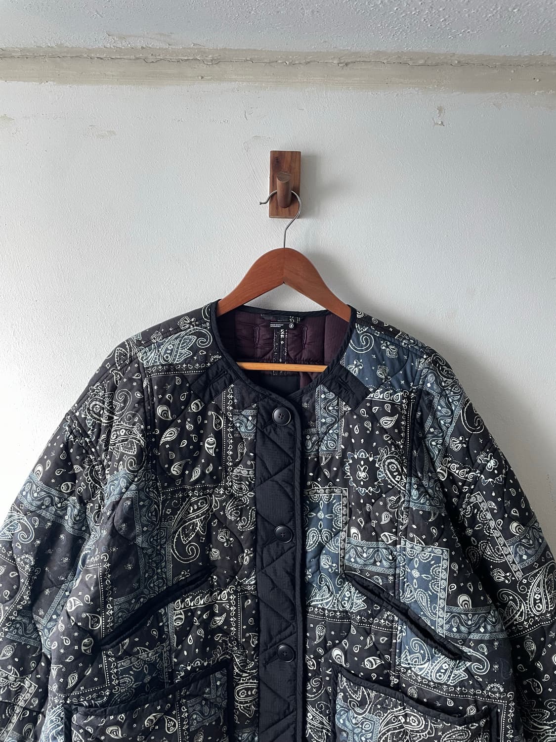 비이커 반다나 패턴 점퍼 상품이미지2