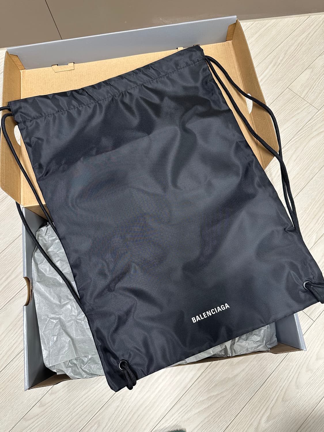 발렌시아가 3XL 블랙 43 상품이미지3