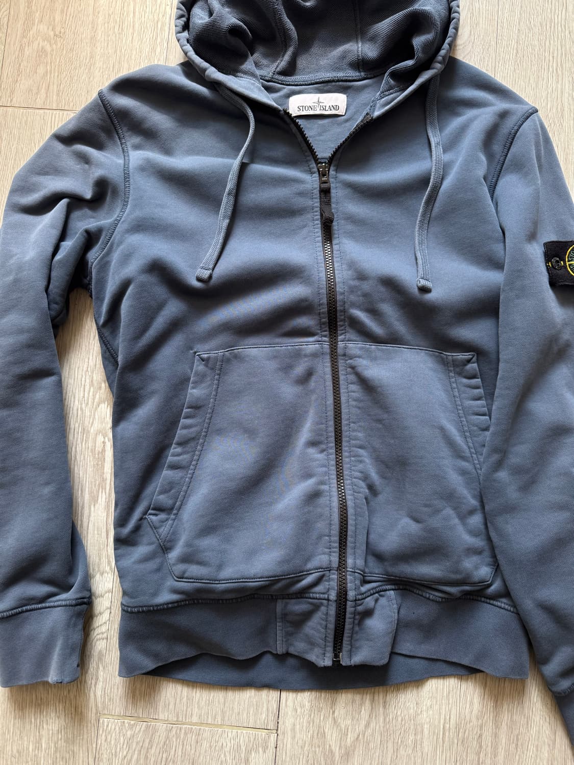 스톤아일랜드 후드집업 상품이미지4