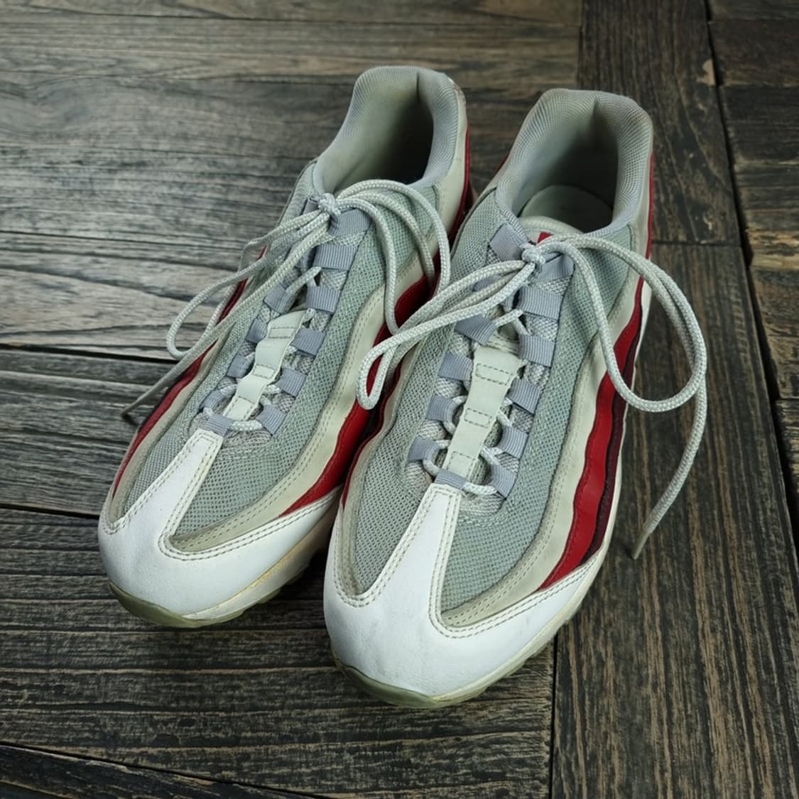 [나이키] 에어맥스 95 그레이 레드 M18177 상품이미지1