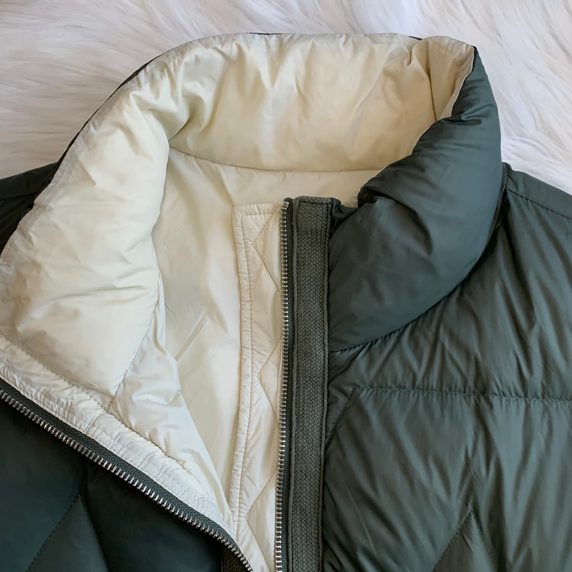 덕다운 니트 트리밍 퀼팅 포인트 패딩 1741 상품이미지4