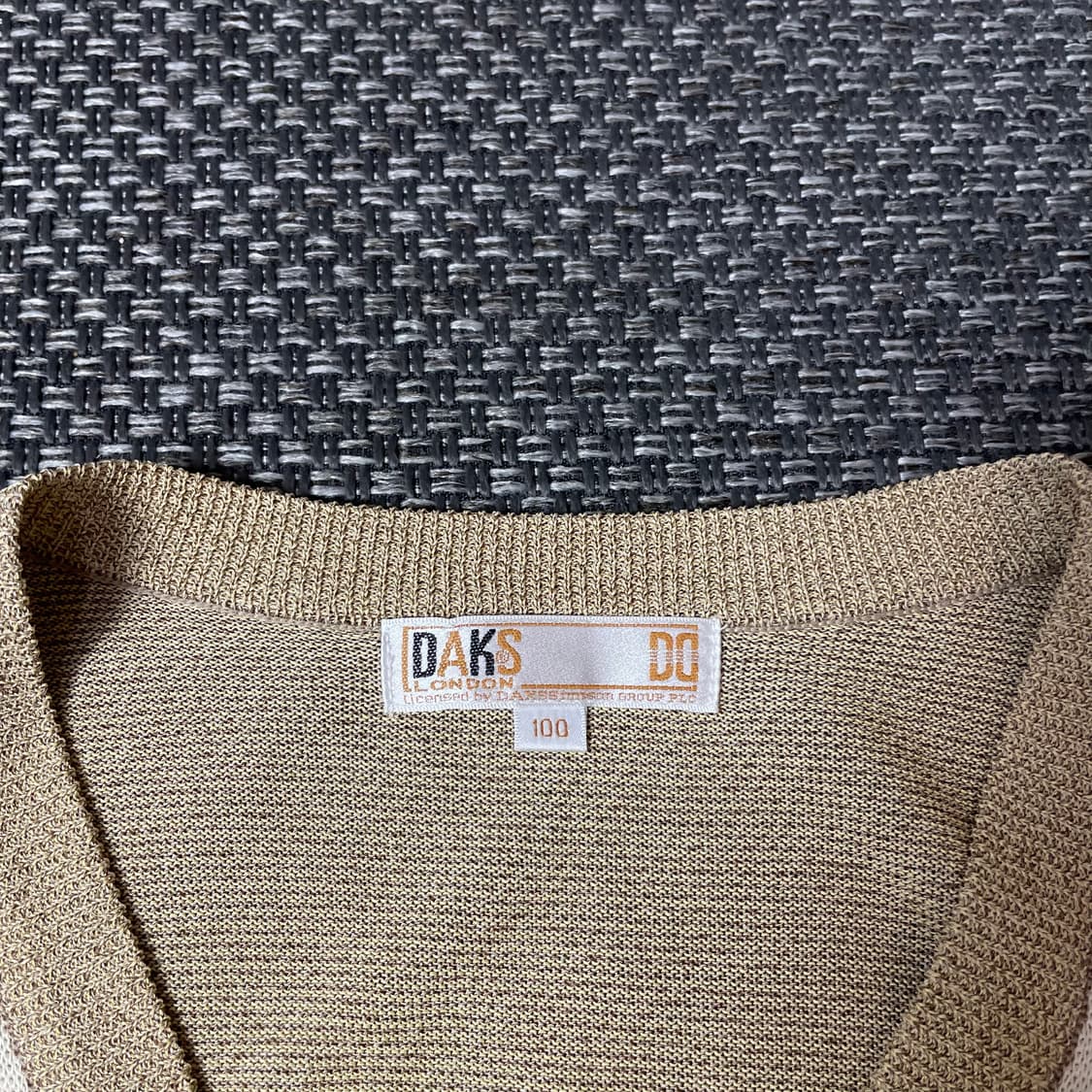 닥스 브라운 옐로우 체크 니트 베스트 100 상품이미지4