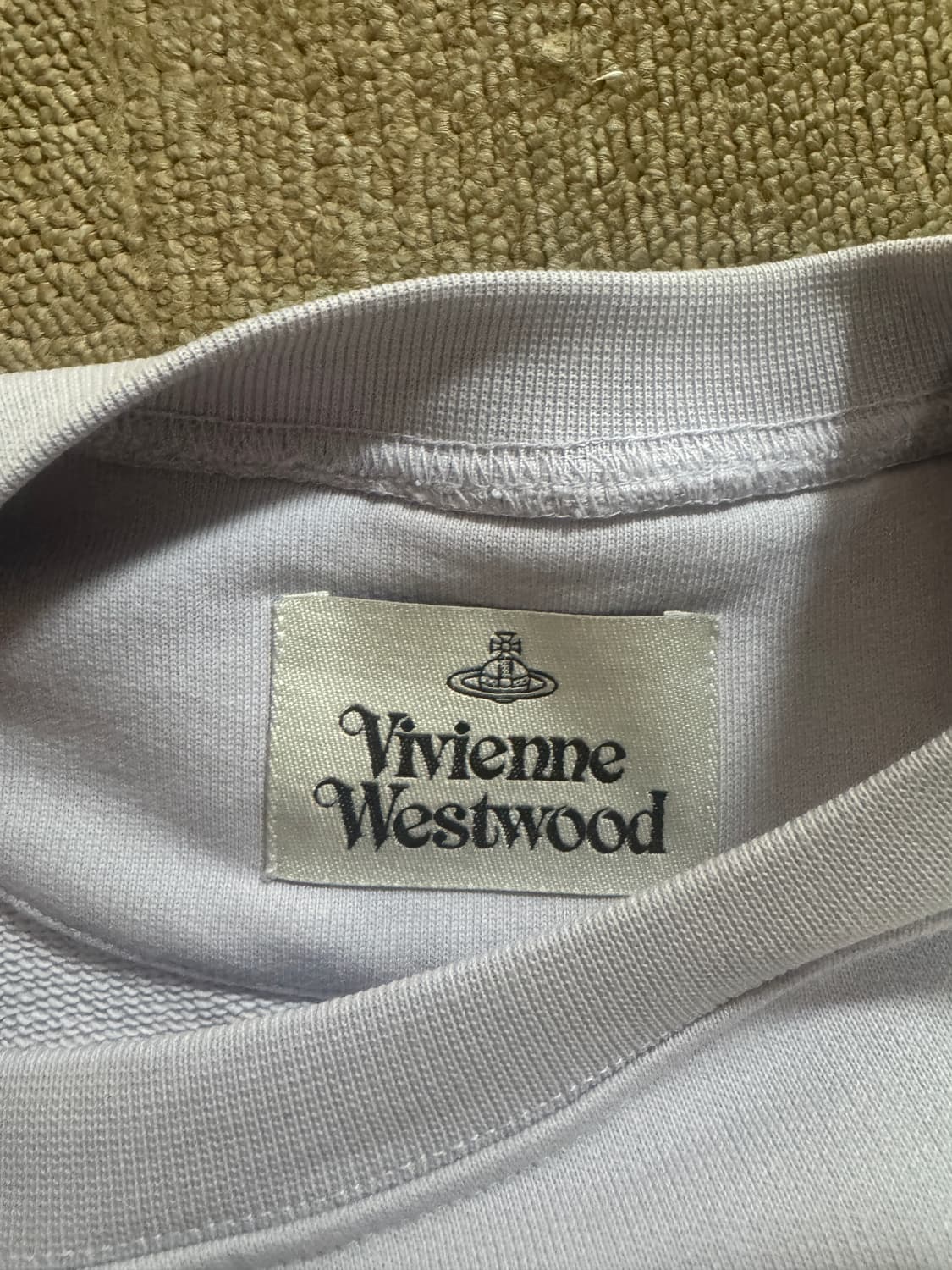 비비안웨스트우드 아라미스 연보라 맨투맨 새상품 팝니다 상품이미지5