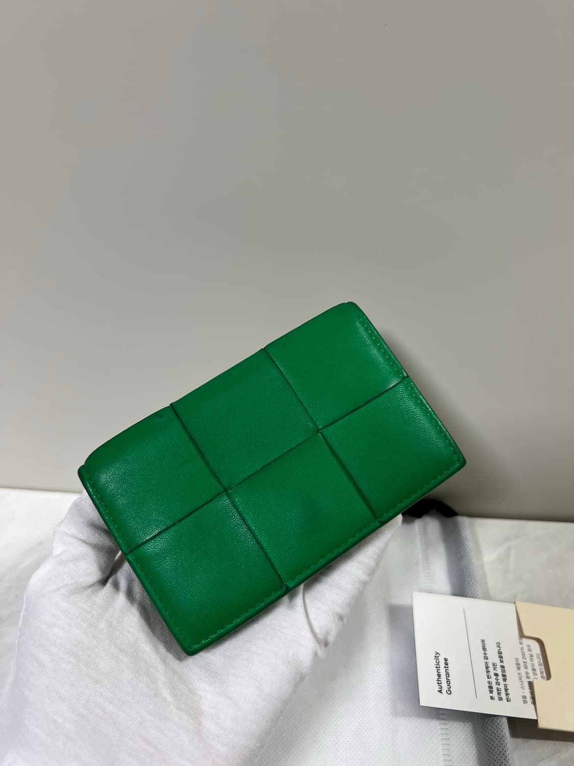 보테가베네타 비즈니스 카드지갑 패러킷 상품이미지1