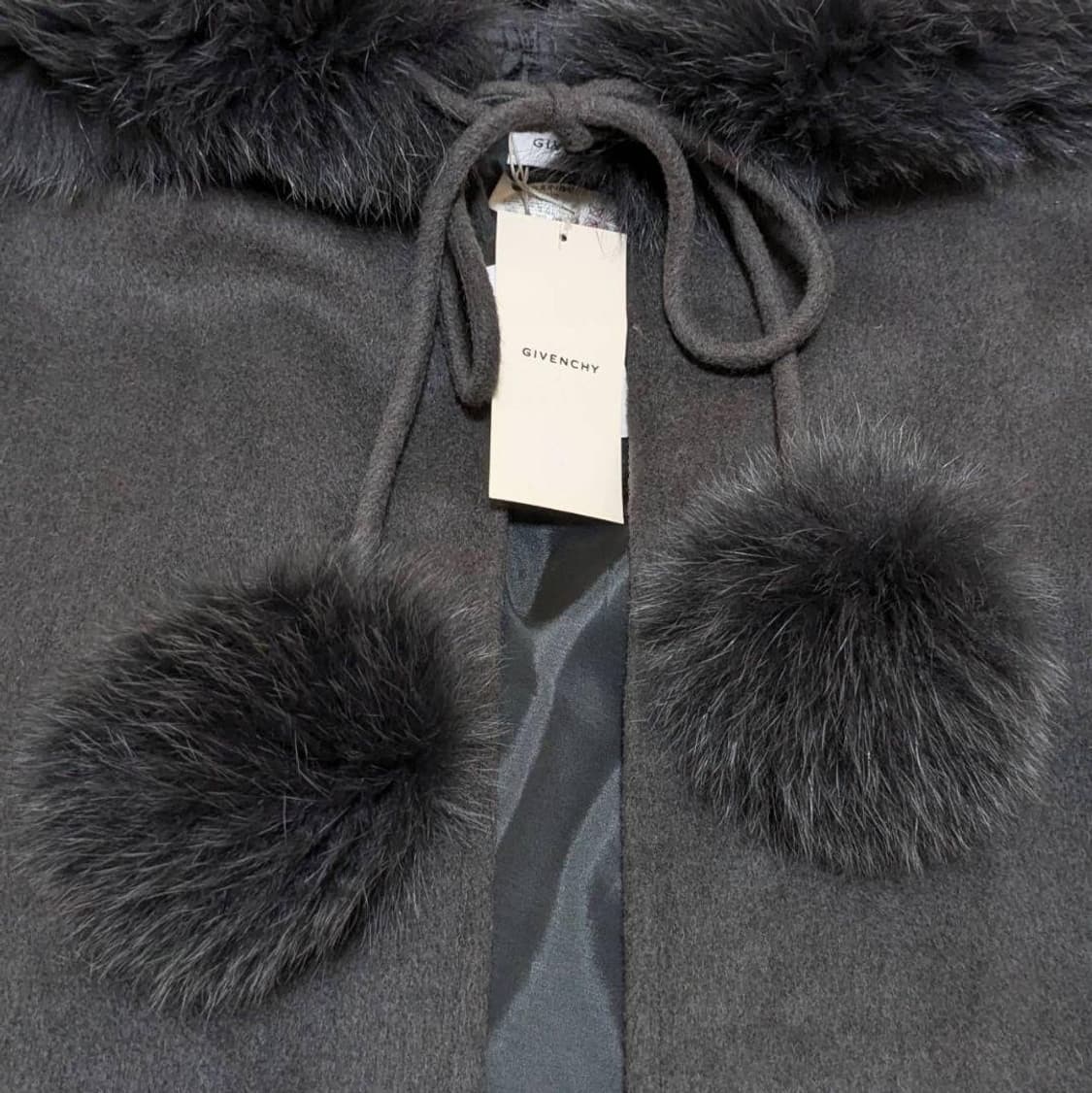 지방시 리얼폭스 판쵸 케이프 상품이미지3