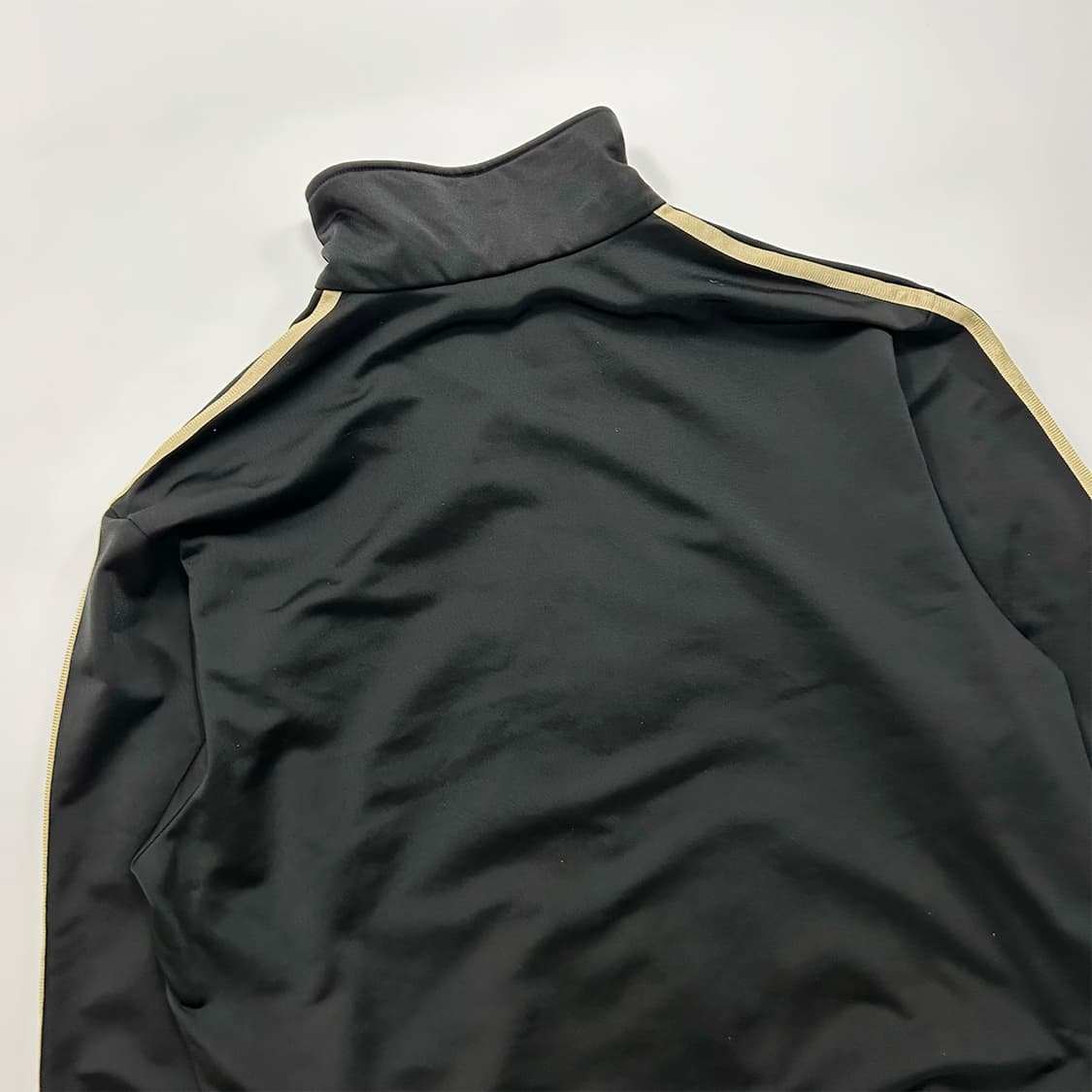 아디다스 골드 블랙 져지 트랙탑 상품이미지6