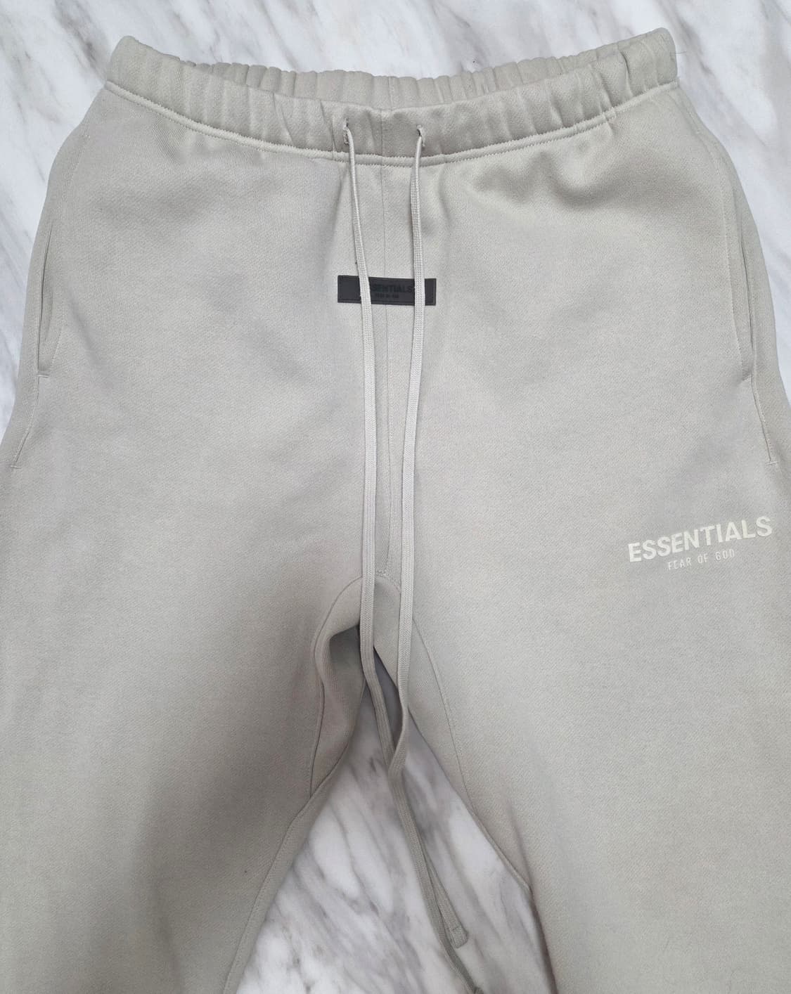 피오갓에센셜 릴랙시드 스웻팬츠 상품이미지3