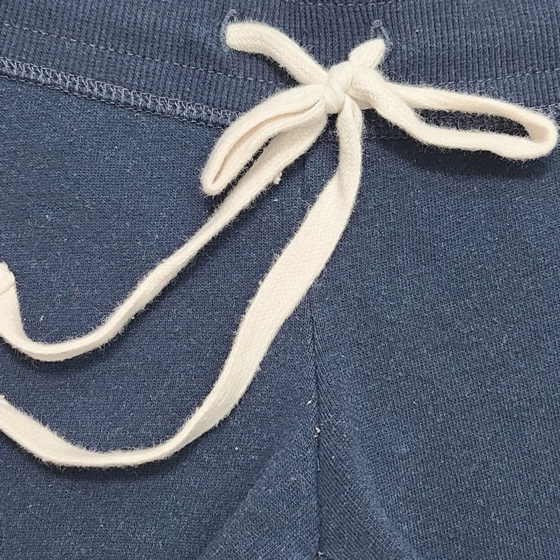 HOLLISTER 네이비 핫팬츠 XS 상품이미지4