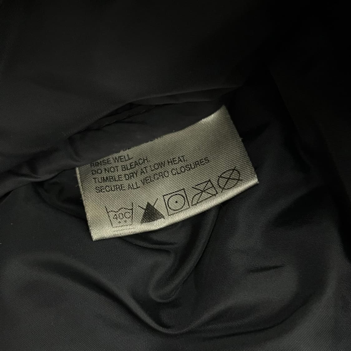 노스페이스 1996 눕시 블랙 패딩 ( 남녀공용 ) 상품이미지6