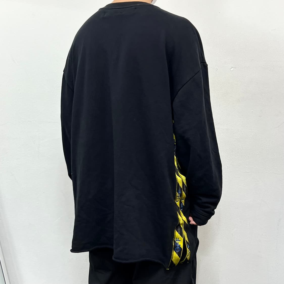 오프화이트 18ss 사이드 테이프 테이핑 오버사이즈 맨투맨  상품이미지3