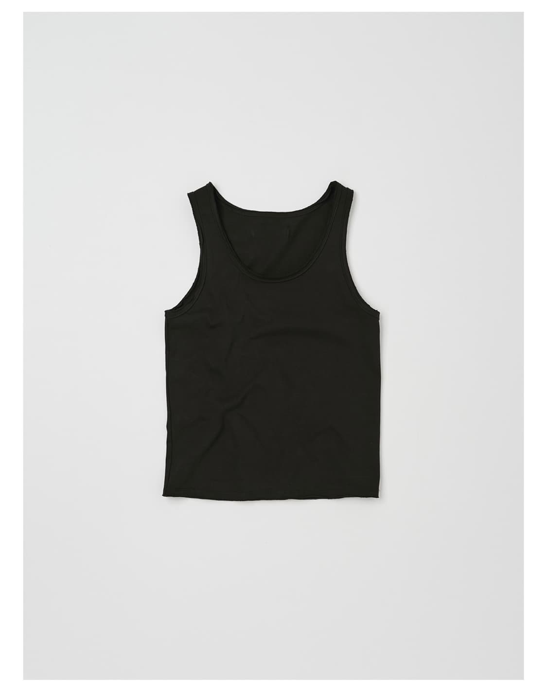 RAW DETAIL SLEEVELESS TOP IN BLACK 상품이미지3