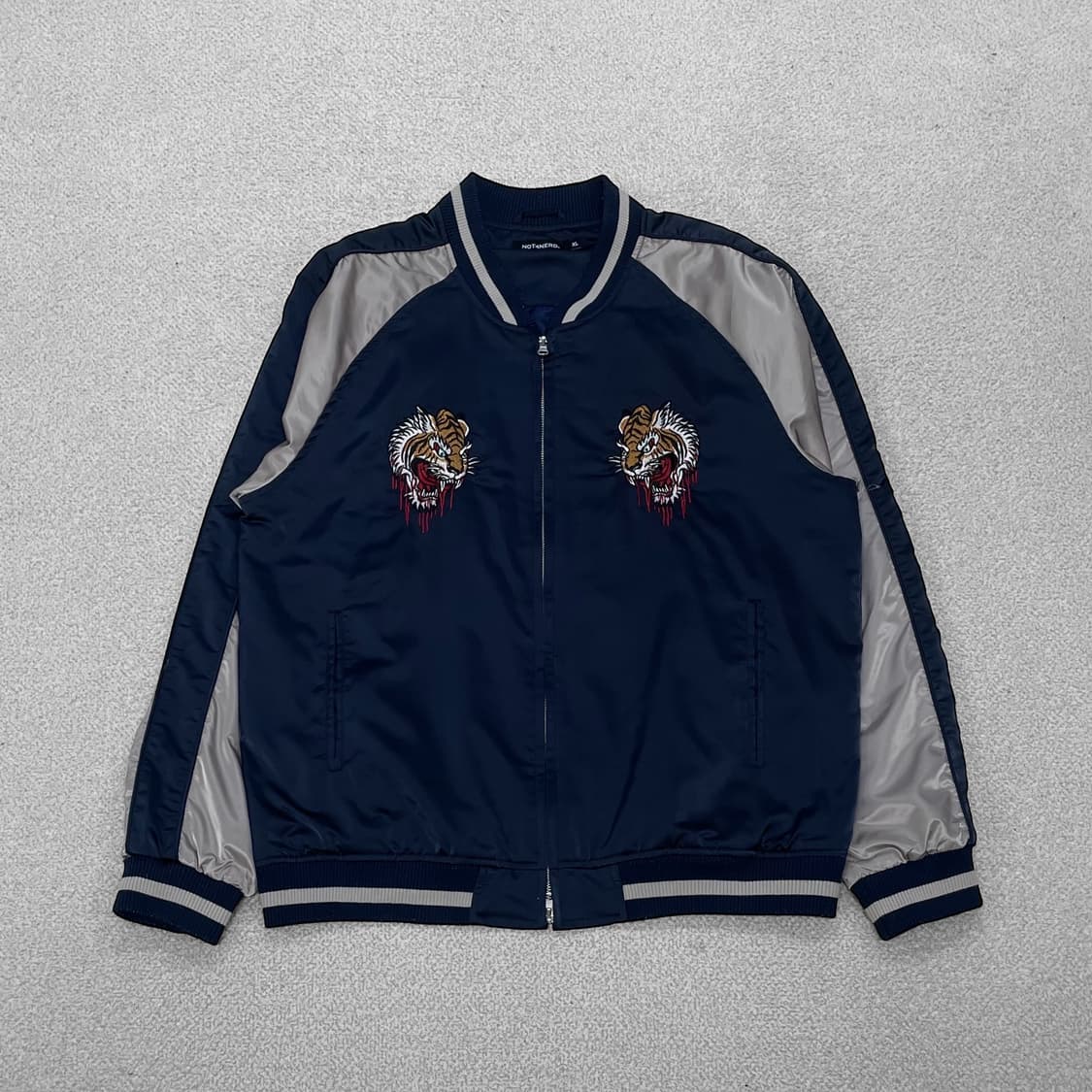 낫포너드 Not4nerd 타이거 사틴 블루종 스카잔 자켓 상품이미지2