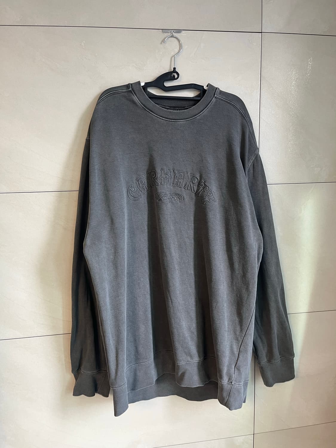 칼하트 맨투맨 그레이 (2XL size) 상품이미지2