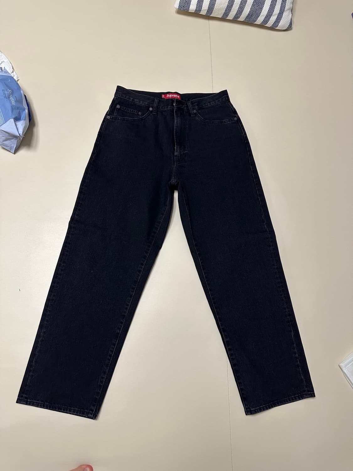 슈프림 배기진 블랙 30 상품이미지1