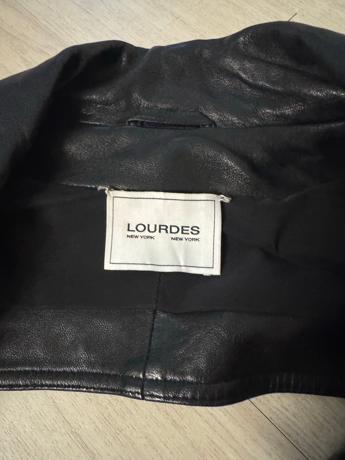 LOURDES NEWYORK backless leather jacket 상품이미지8