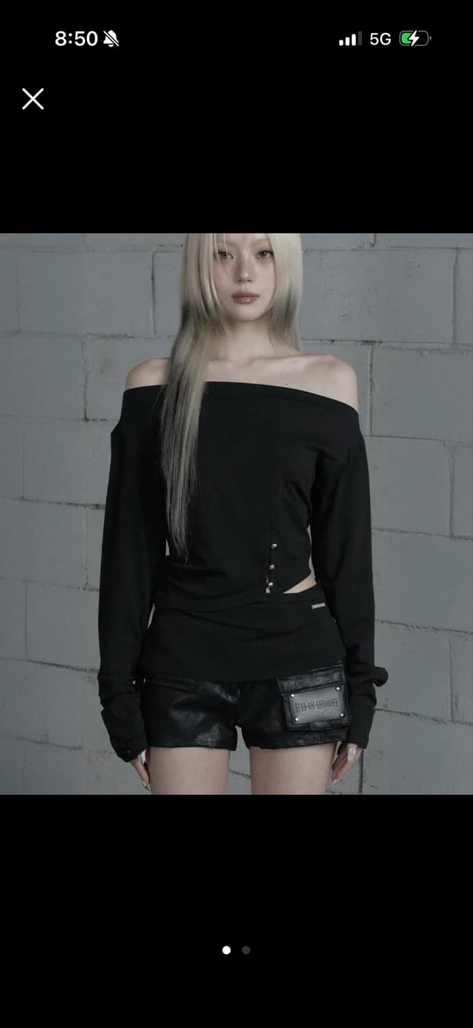 새상품) 에트오소메 롱슬리브 컷아웃 블랙 상품이미지1