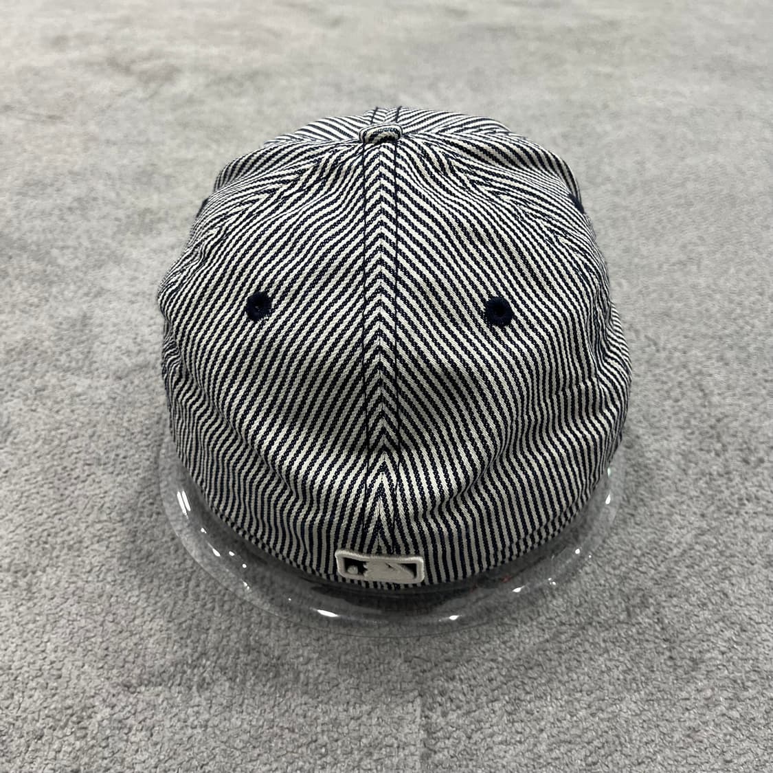 뉴에라 59fifty 스트라이프 뉴욕양키스 캡 상품이미지3