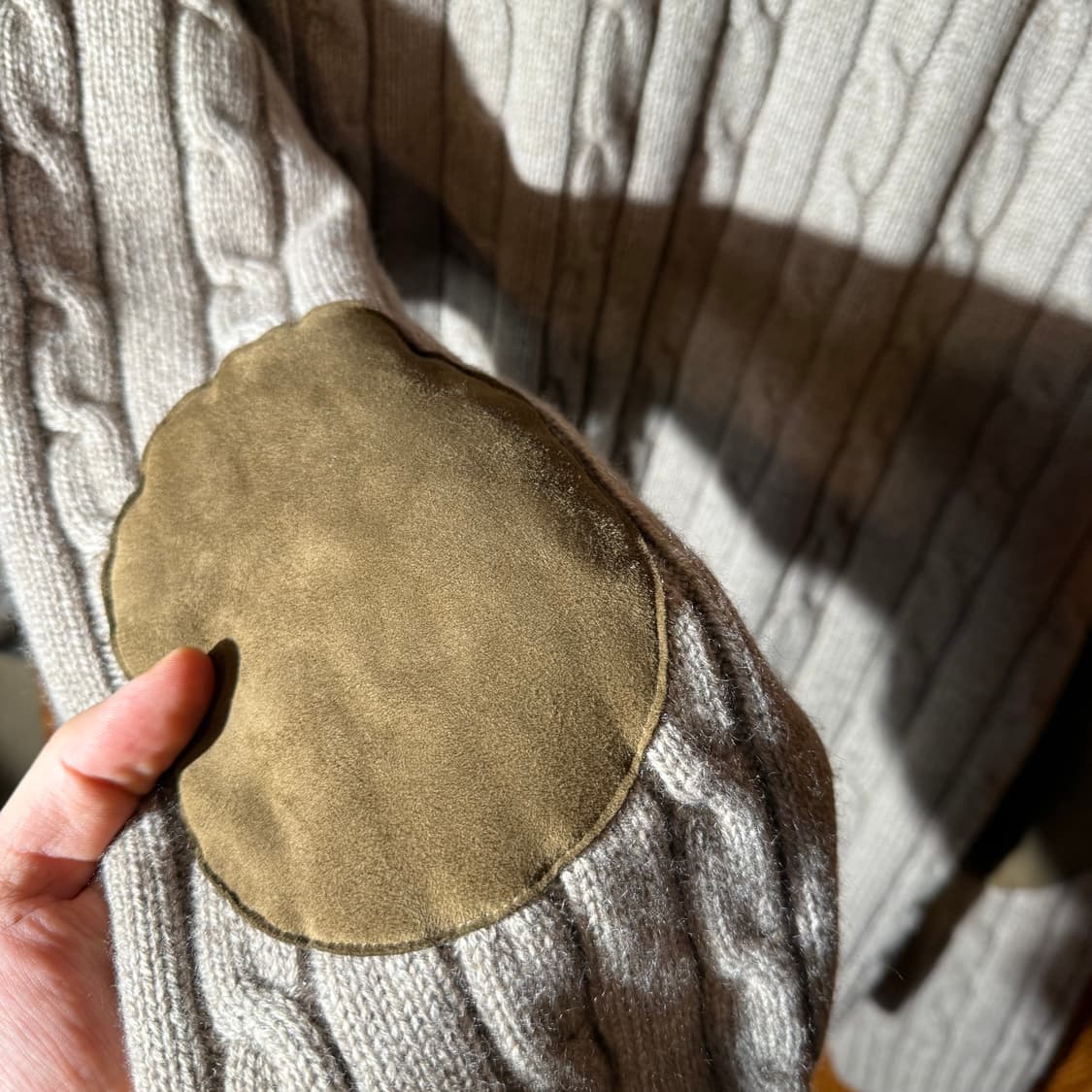 셀린느 트리옹프 캐시미어 니트 가디건 상품이미지10