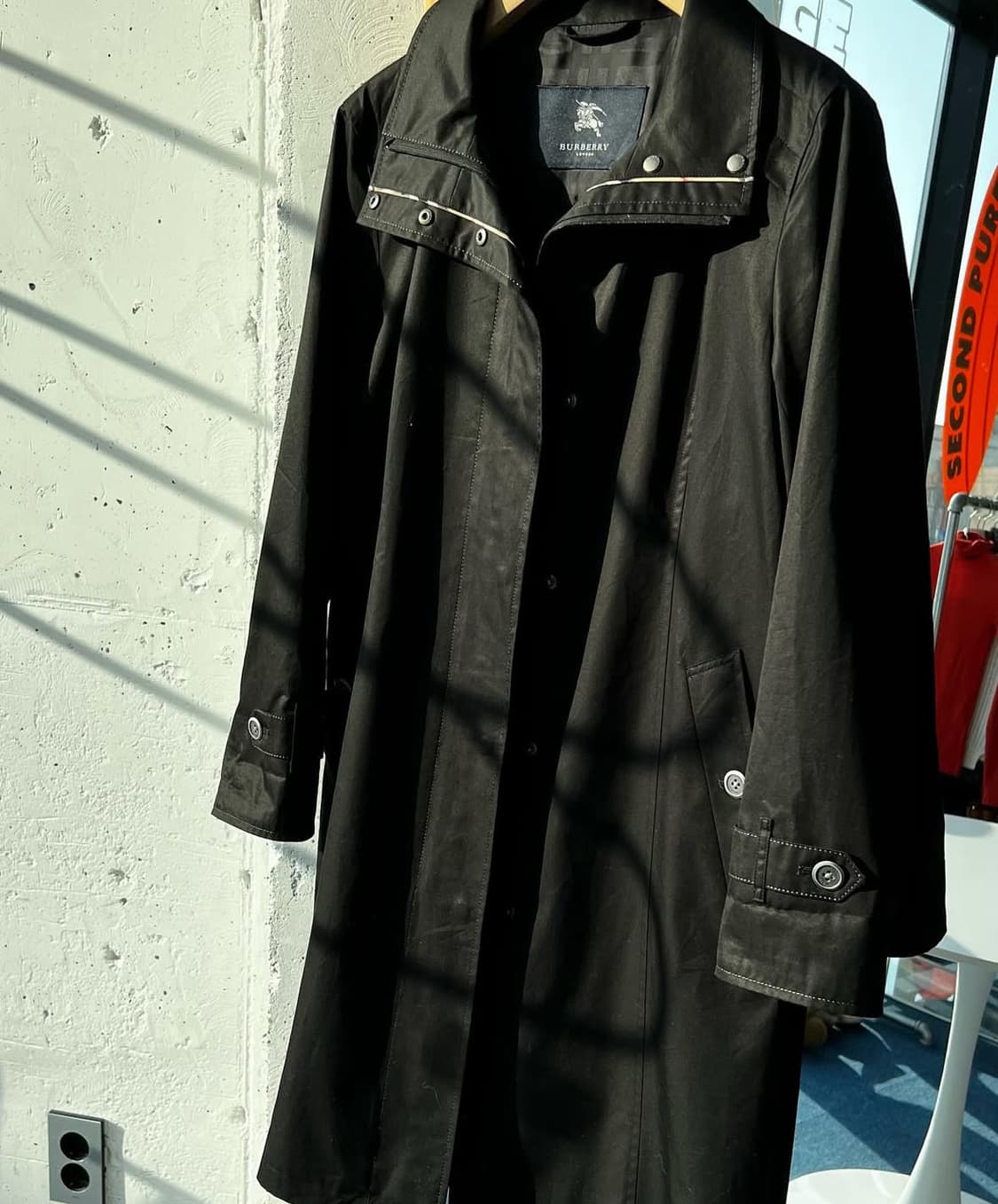 버버리 블랙 코트 상품이미지5