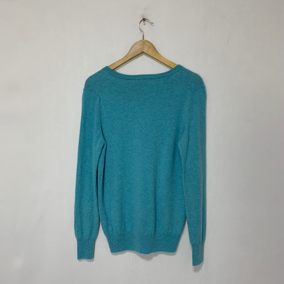 유니클로 캐시미어 100% 빈티지 니트 스카이블루 L 상품이미지3