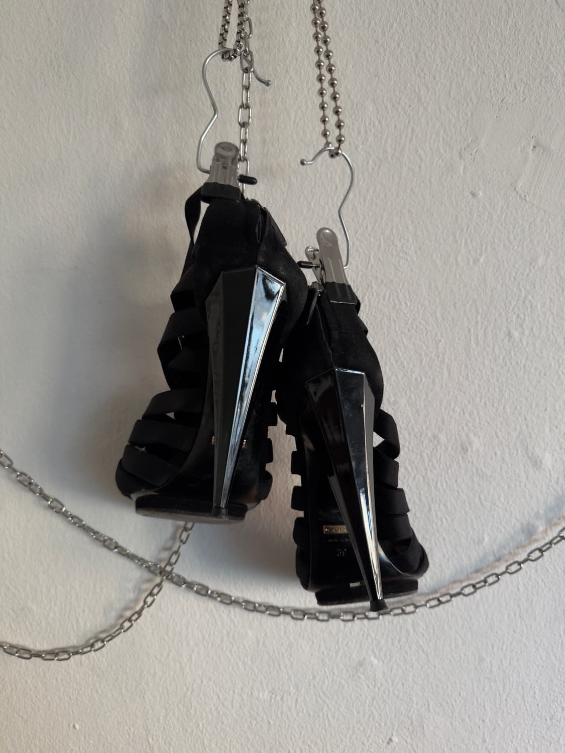 구찌 by 톰포드 글래디에이터 스트럭쳐 앵클부츠 상품이미지2