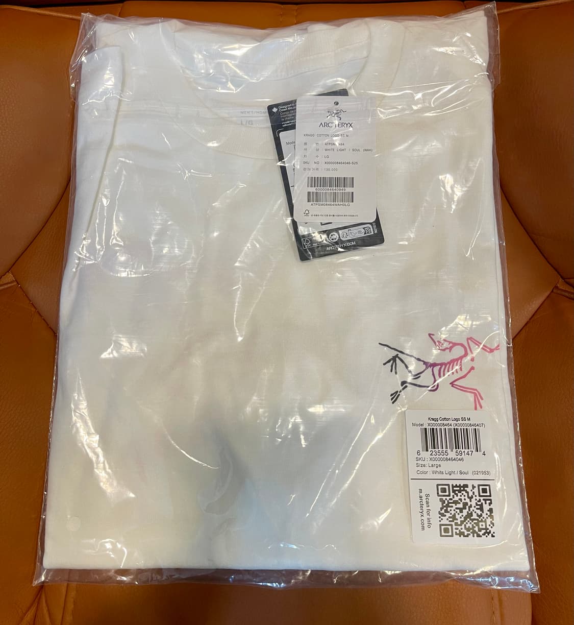 아크테릭스 빅로고 반팔티셔츠 화이트 XL(새상품) 상품이미지1