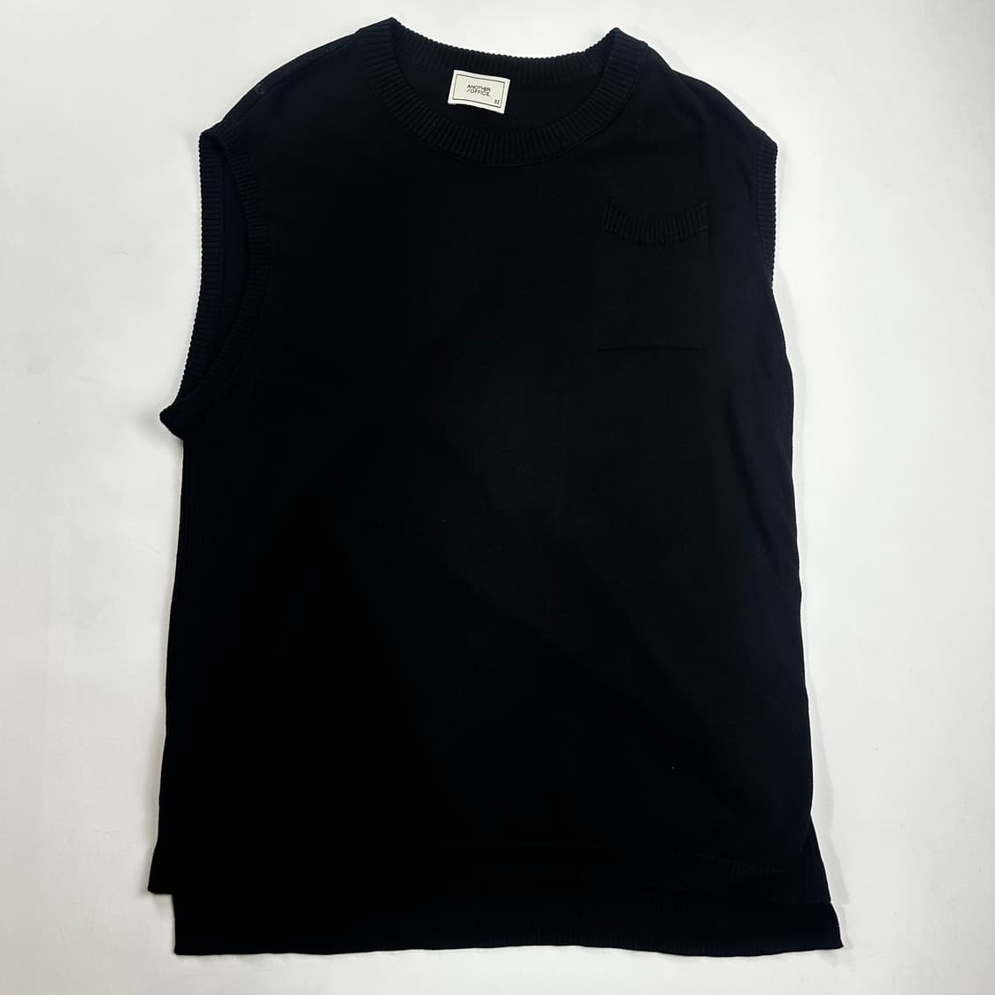 어나더오피스 니트베스트 블랙 상품이미지1