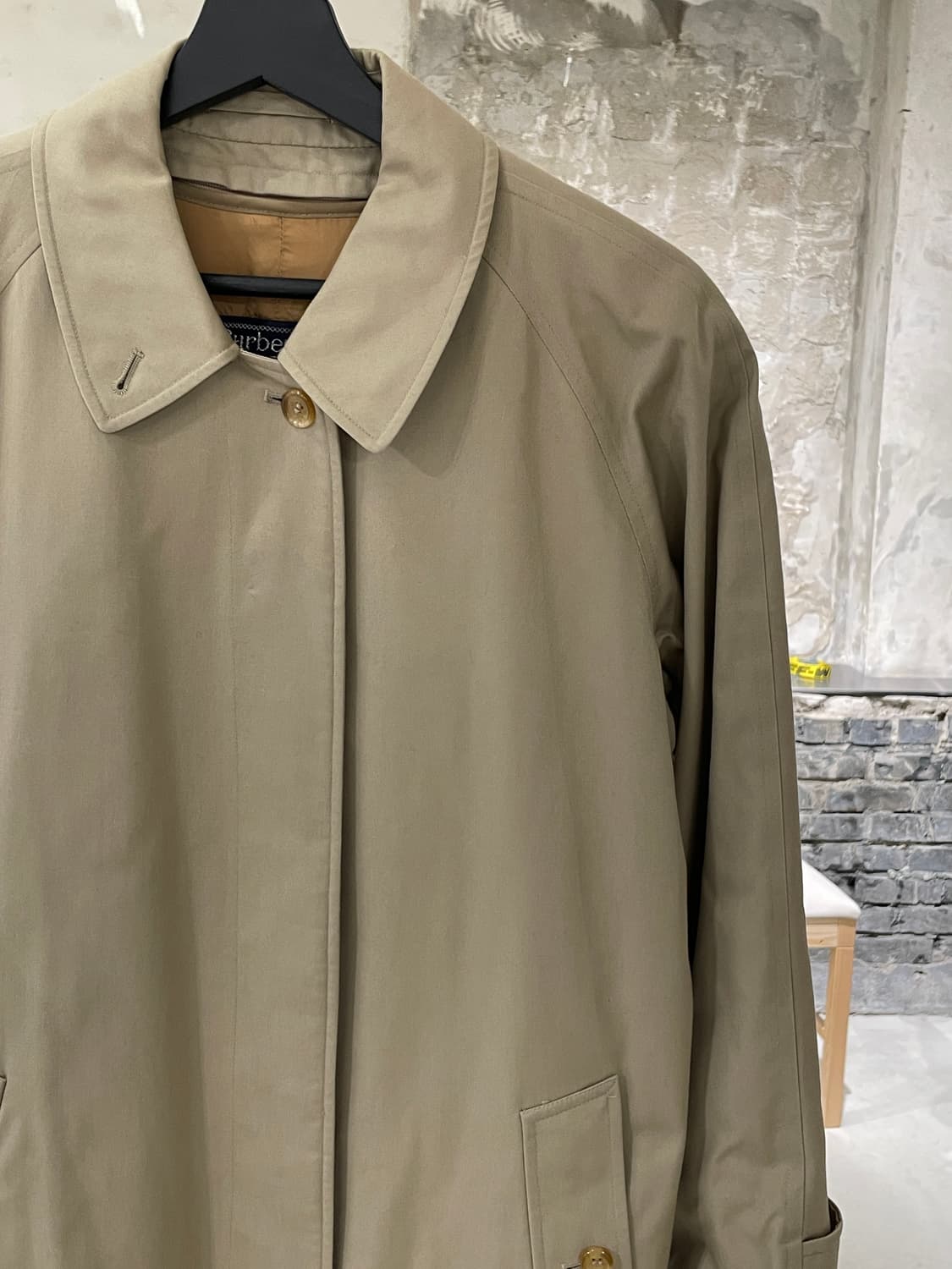 버버리 베이지 히든 버튼 코튼 코트 상품이미지3