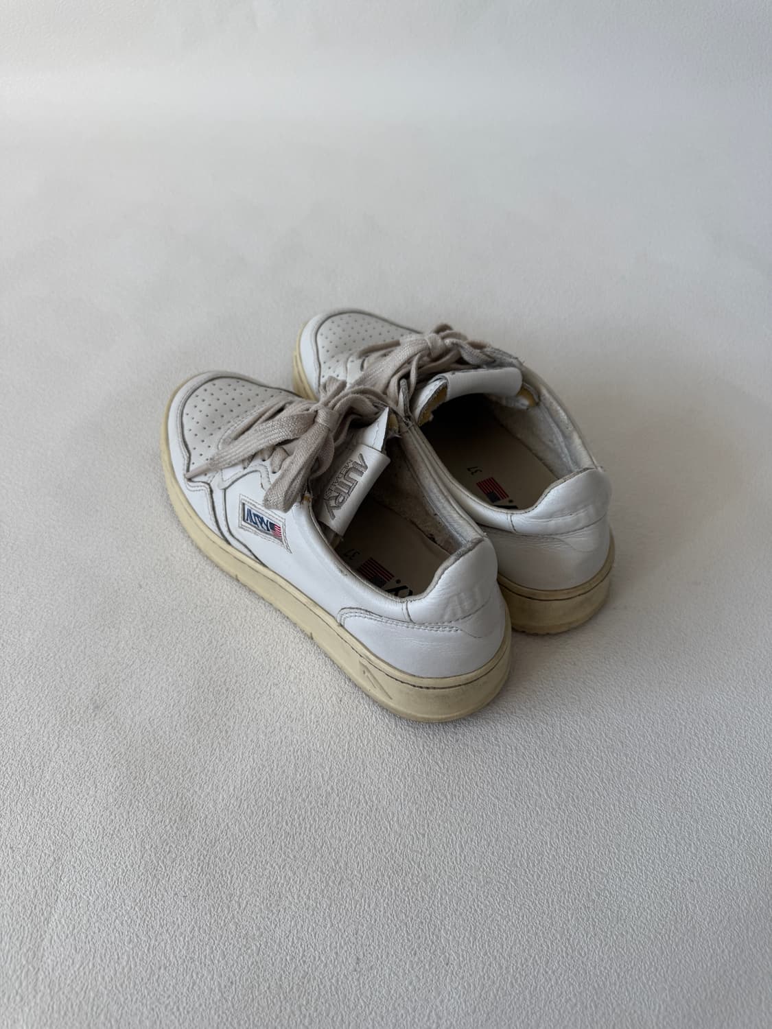 [EU37]오트리(AUTRY) 메달리스트 스니커즈 상품이미지4