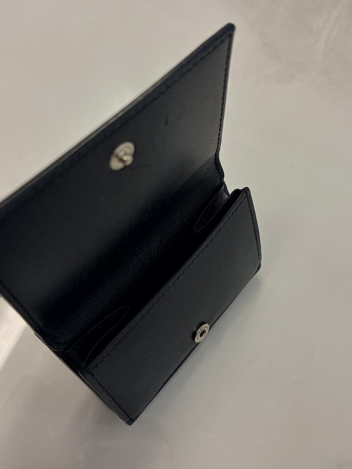 발렌시아가 지갑 상품이미지2