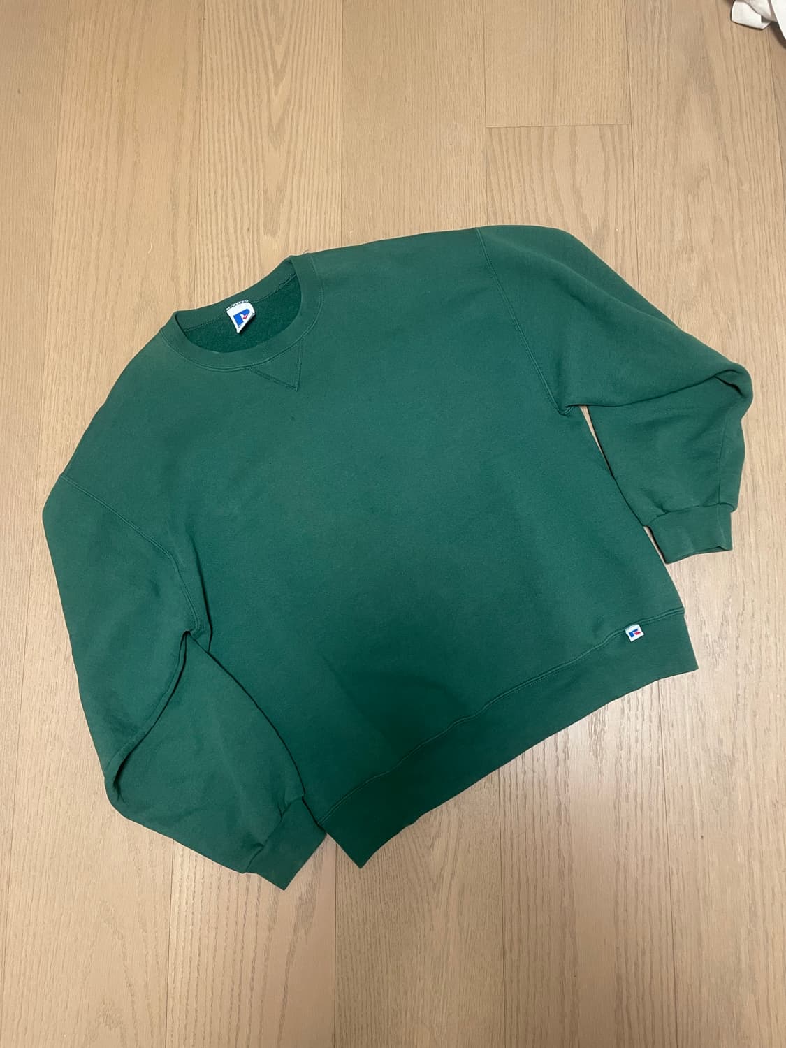 러셀 맨투맨 상품이미지1