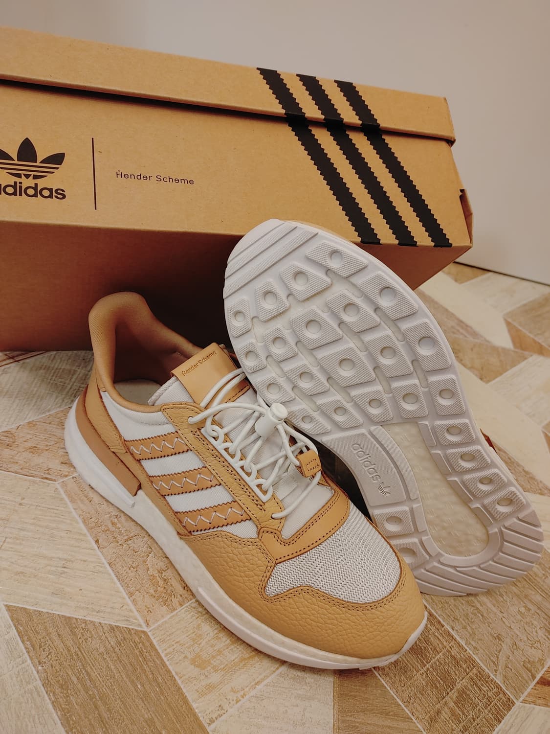 아디다스 X 핸더스킴 ZX 500 RM MT 상품이미지2