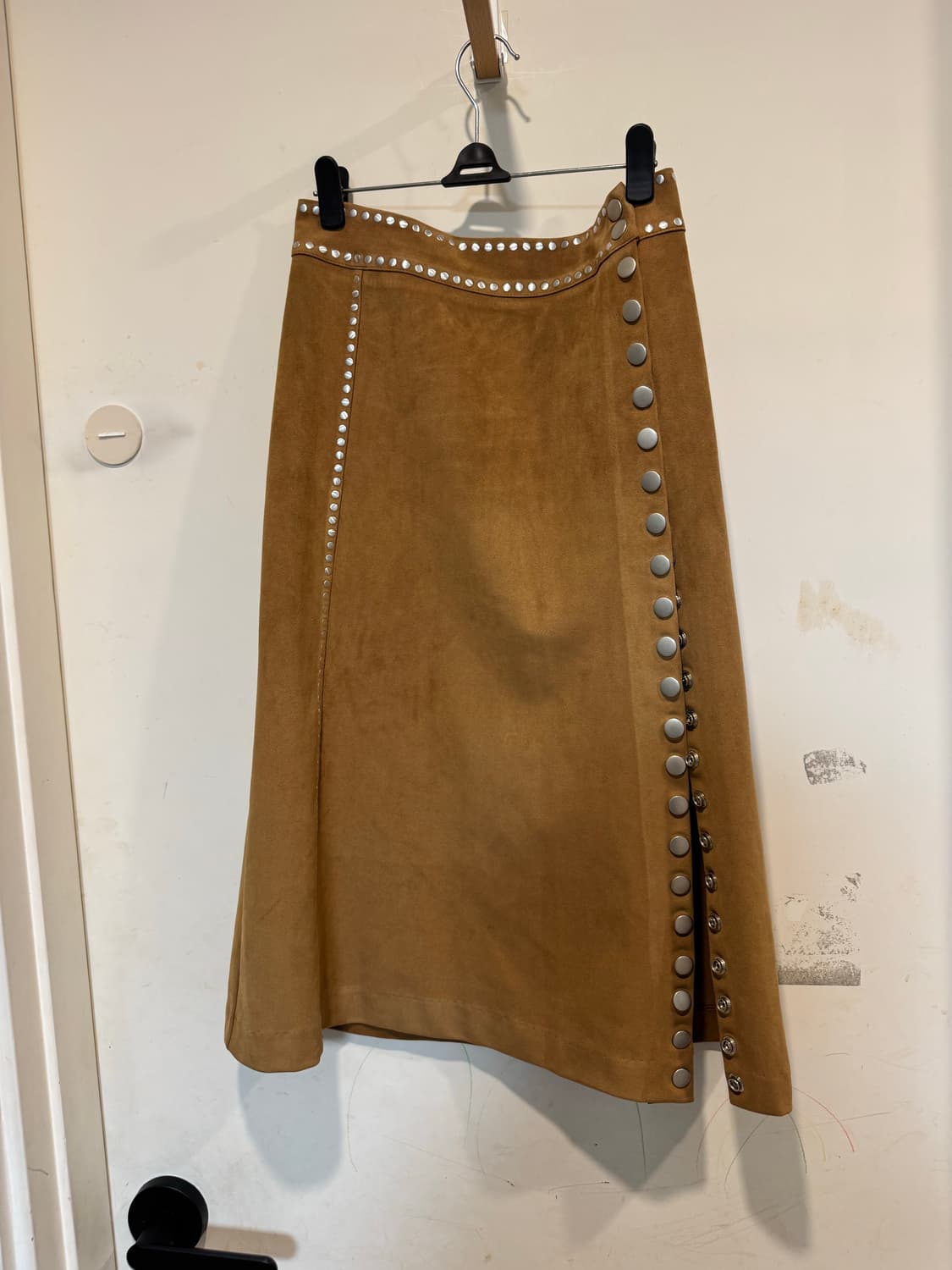 강자매 스웨이드 스터드 스커트 상품이미지2