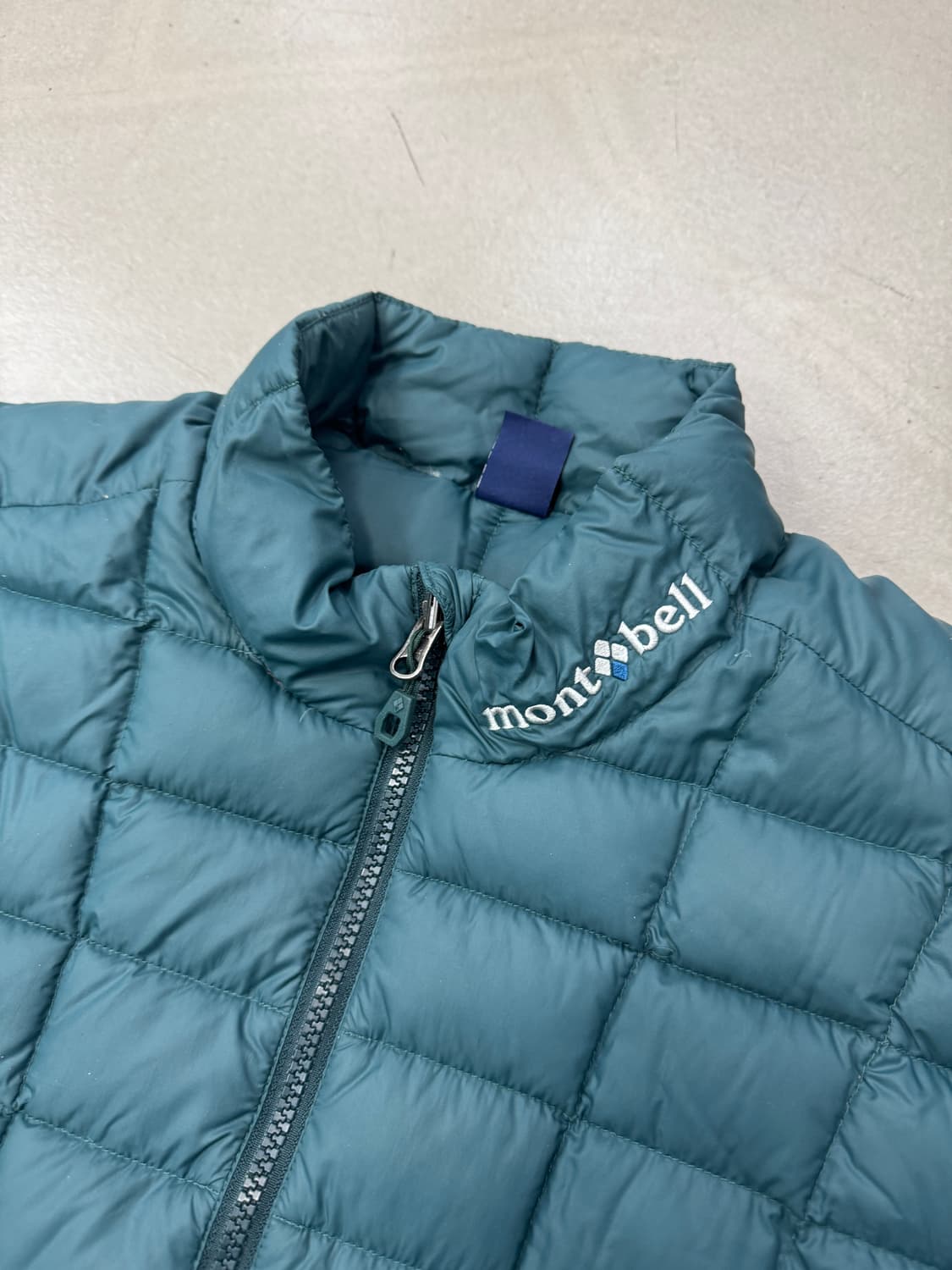 몽벨 경량 패딩 XL 상품이미지2