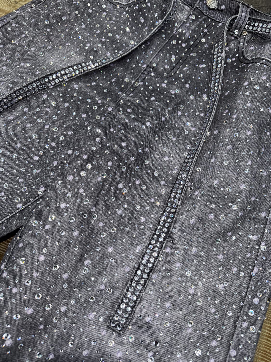 벌스오브로얄차일드 24AW 스와로브스키 데님 팬츠 상품이미지8