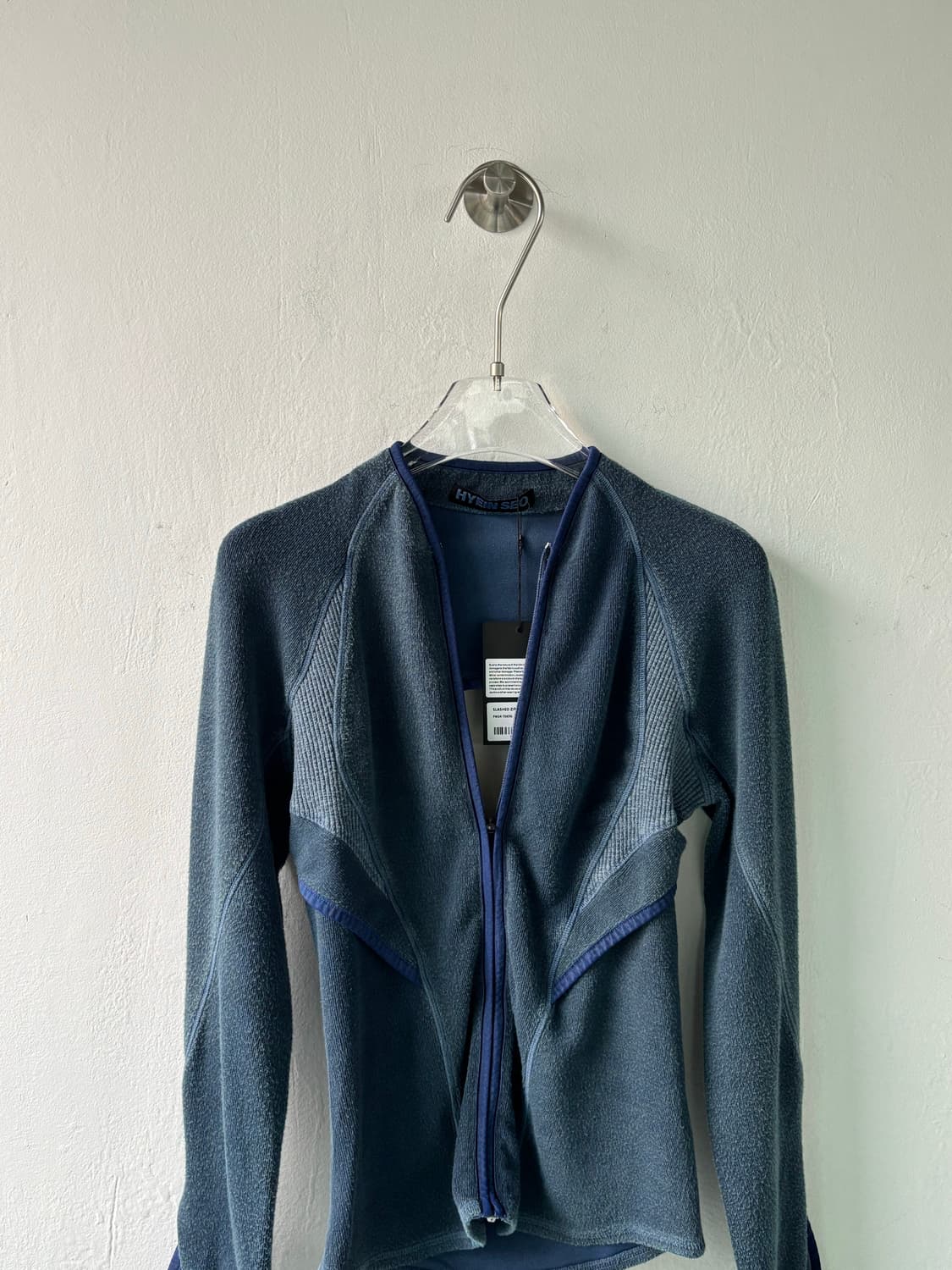 혜인서 24FW 슬래시 집 탑 상품이미지2