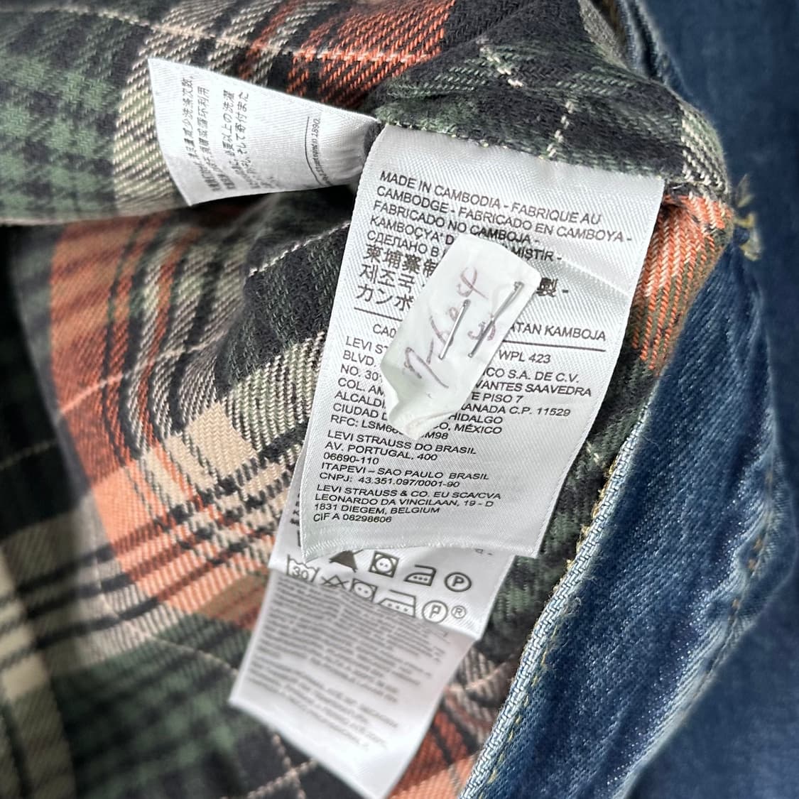 리바이스 체크 라이닝 양털 카라 데님 자켓  상품이미지6