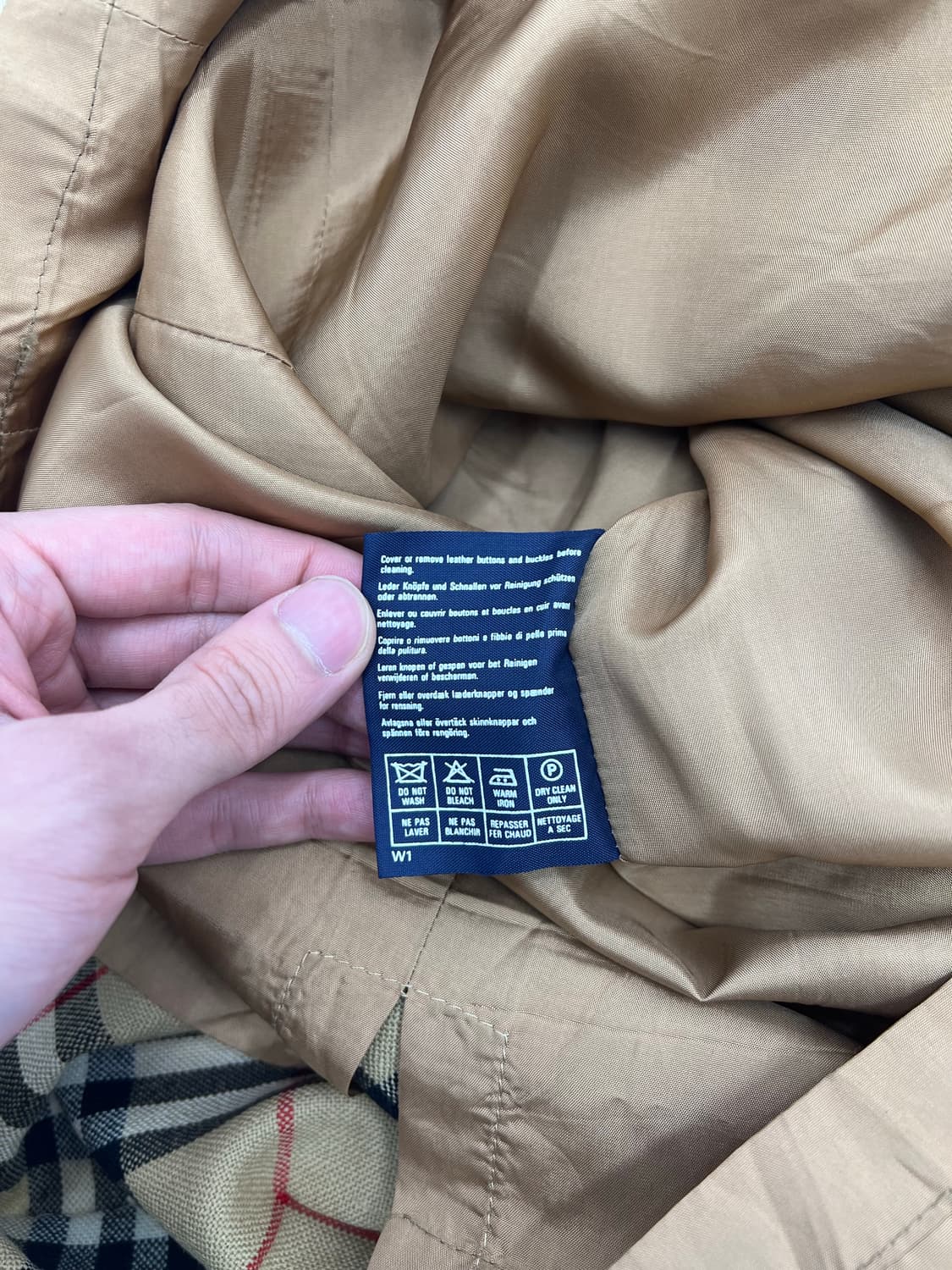 버버리 노바 체크 스커트 상품이미지5