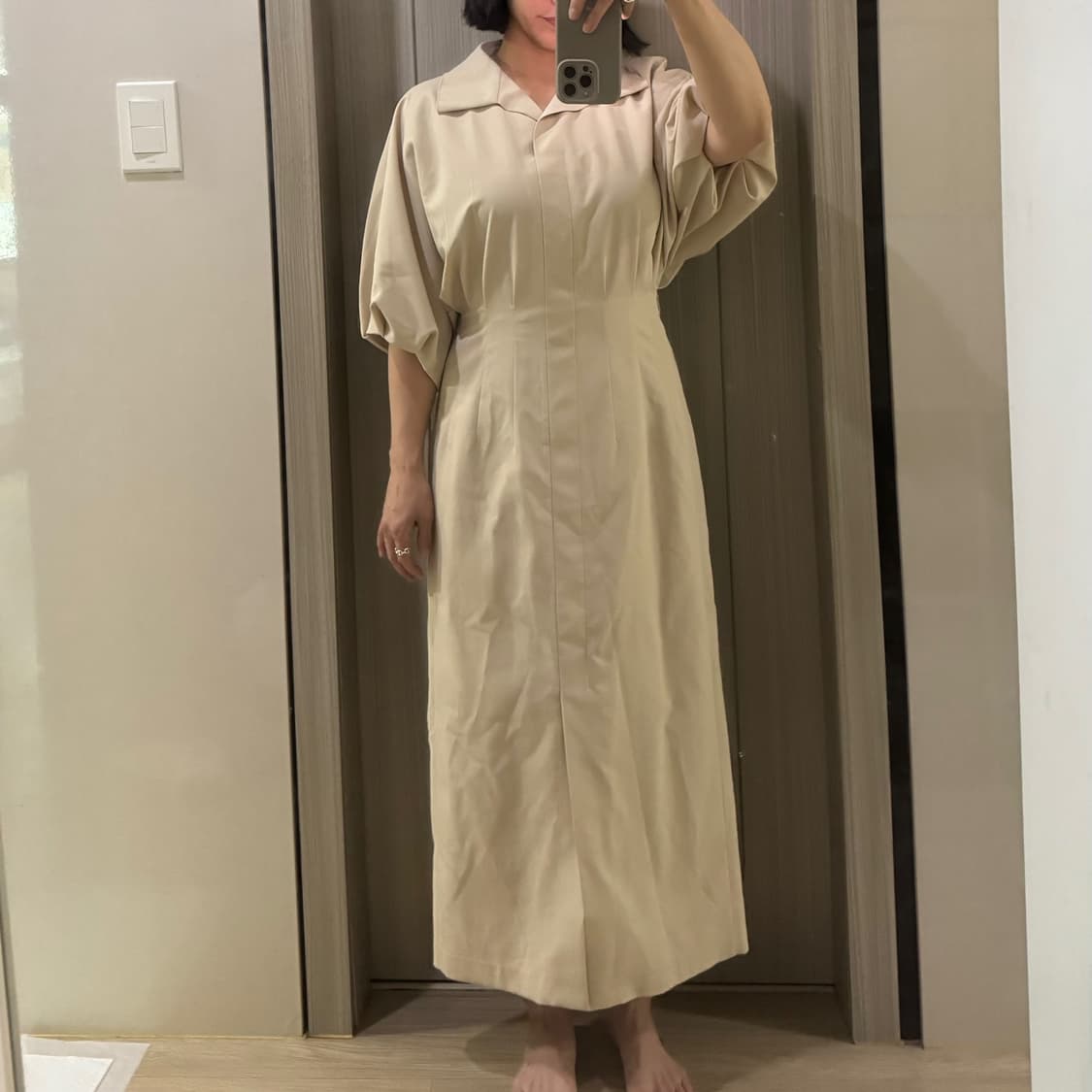 더아이잗컬렉션 셔츠형 롱 원피스  사이즈 44-55반  하객룩  상품이미지5