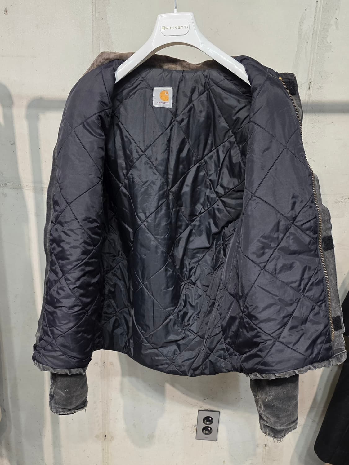 칼하트 J02 디로이트 자켓 L 상품이미지4