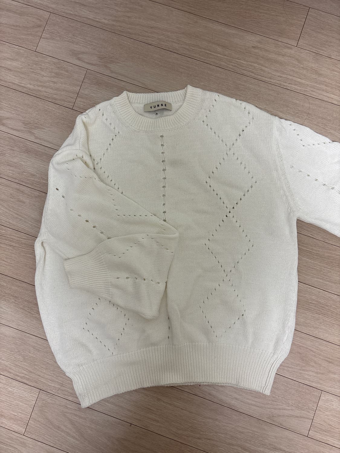 윤세 니트 상품이미지1