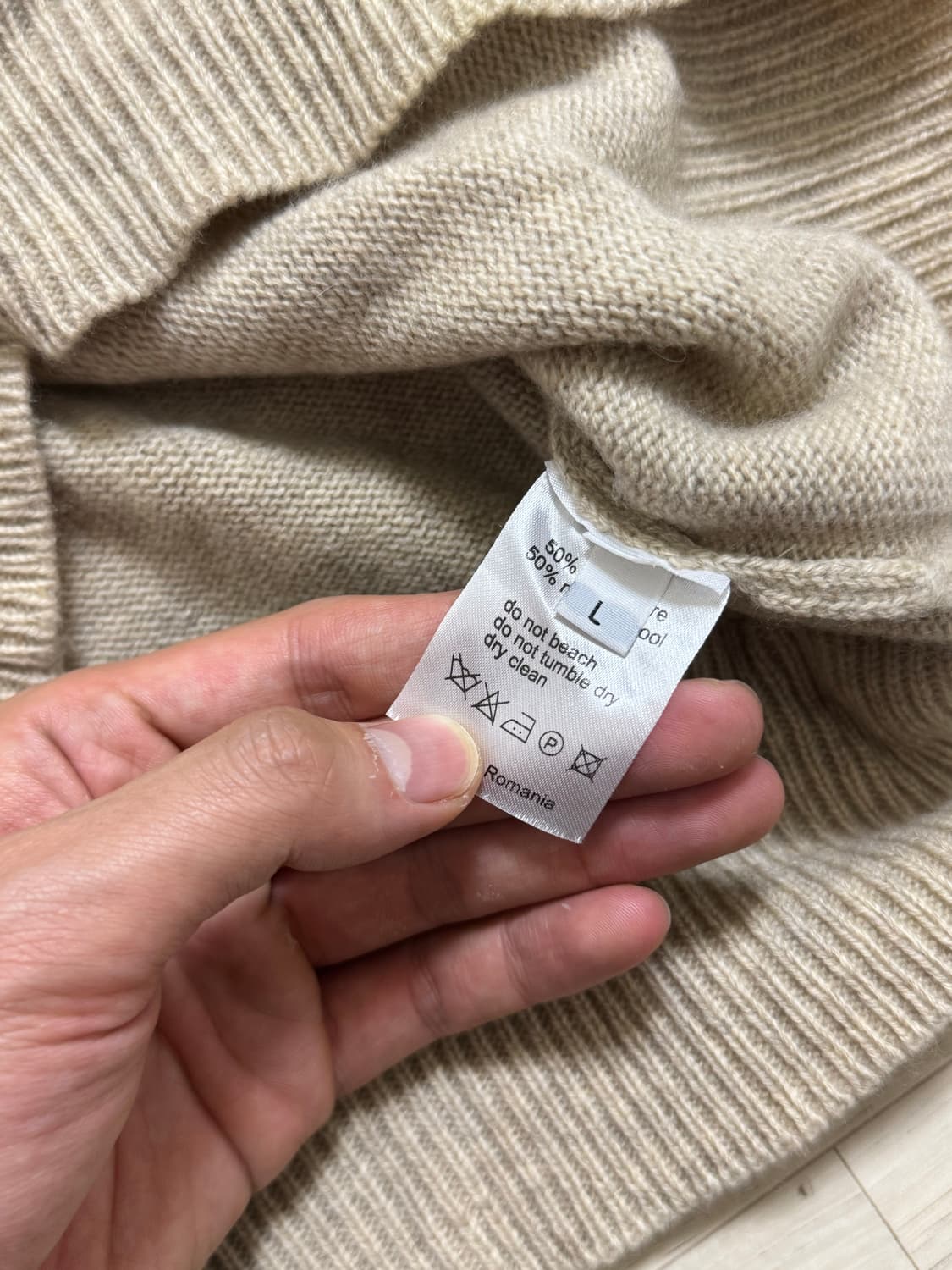 랜덤아이덴티티 니트 L 상품이미지3